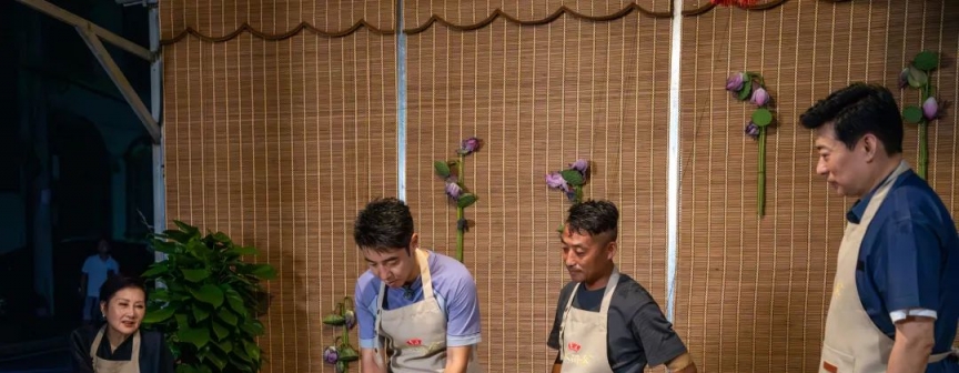	@撒貝寧老師，仙桃黃鱔都沒吃過，白活了