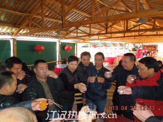 2013仙桃钓鱼协会换届选举现场 046.jpg