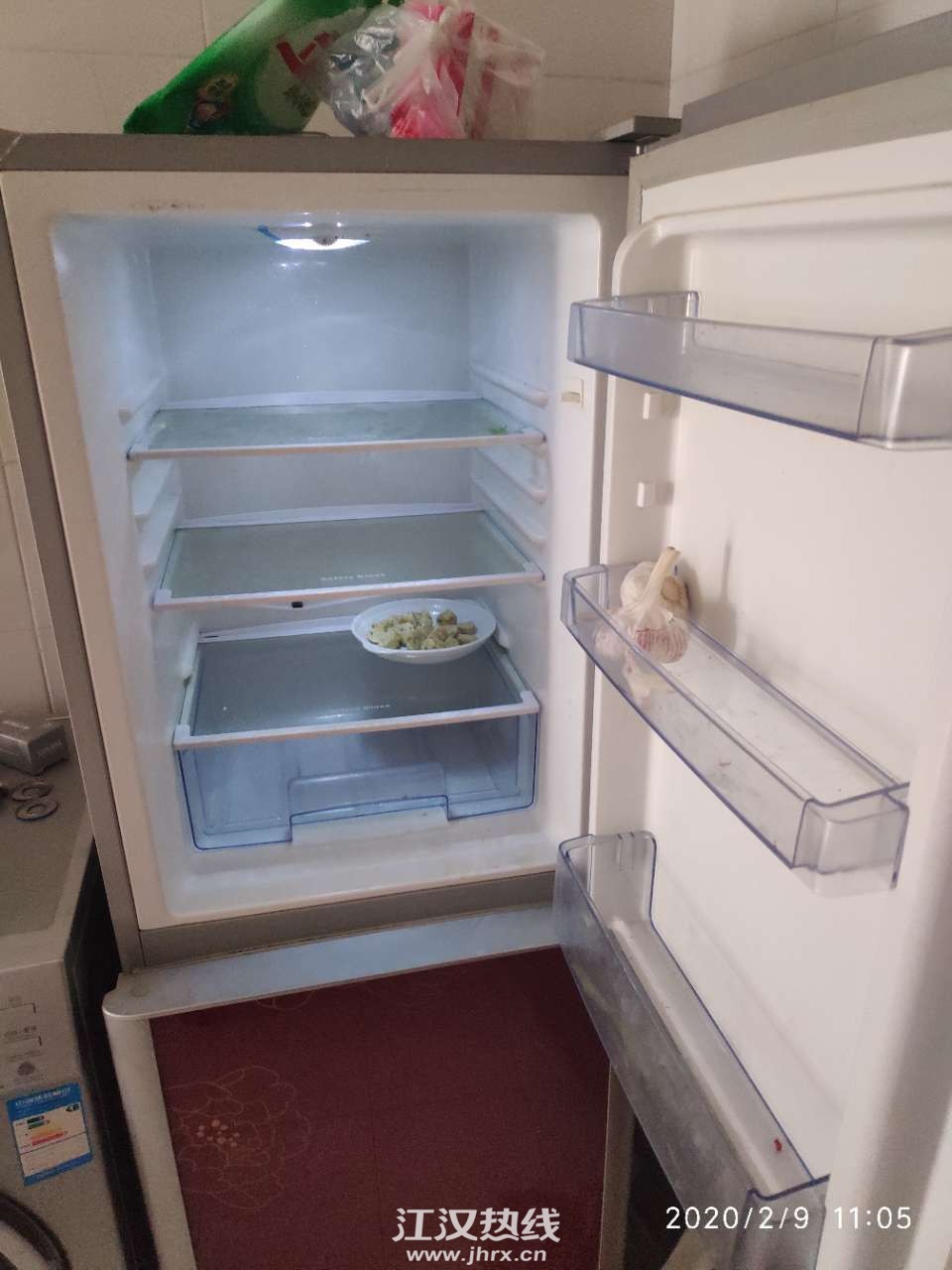 冰箱空了,还可以下面条吃