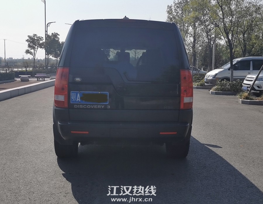 车尾123.jpg