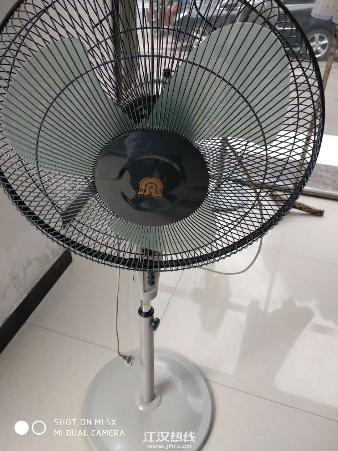 有两个