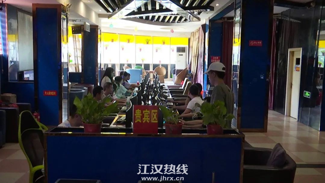 110308xnf9faqquwao9azf.jpg
