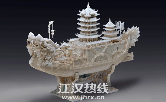 仙桃淡水立体贝雕黄鹤玉龙舟.jpg