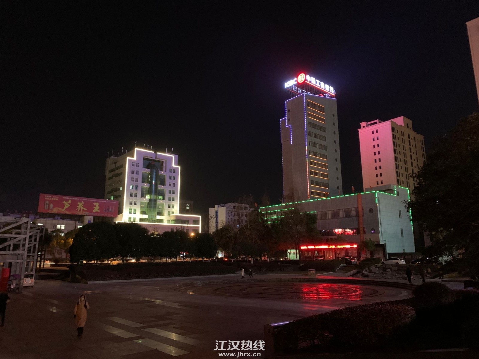 QQ图片20130101030940.jpg
