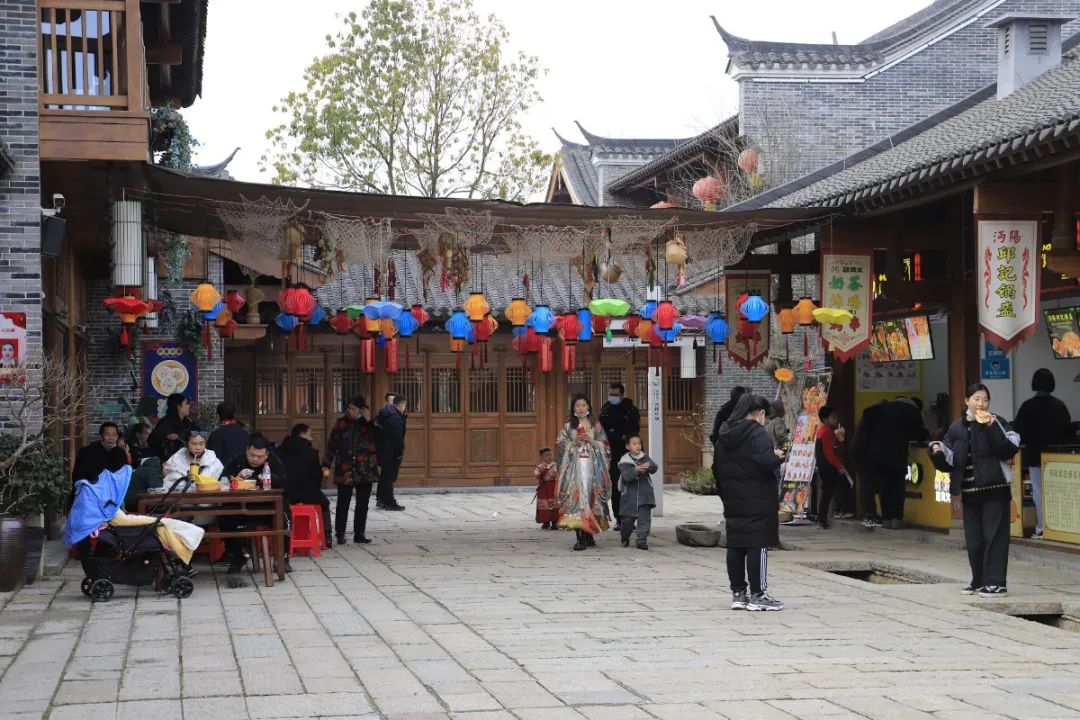 145621ckzkidlk1fjihoj4.jpg