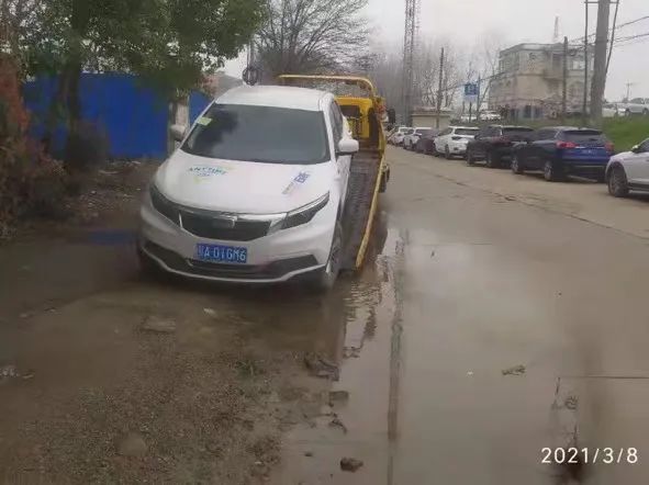 204944i44lzwgwi9gllurr.jpg