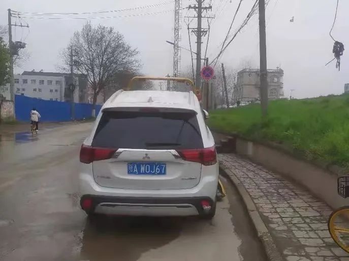151554ylr661lhe1rvhaxp.jpg