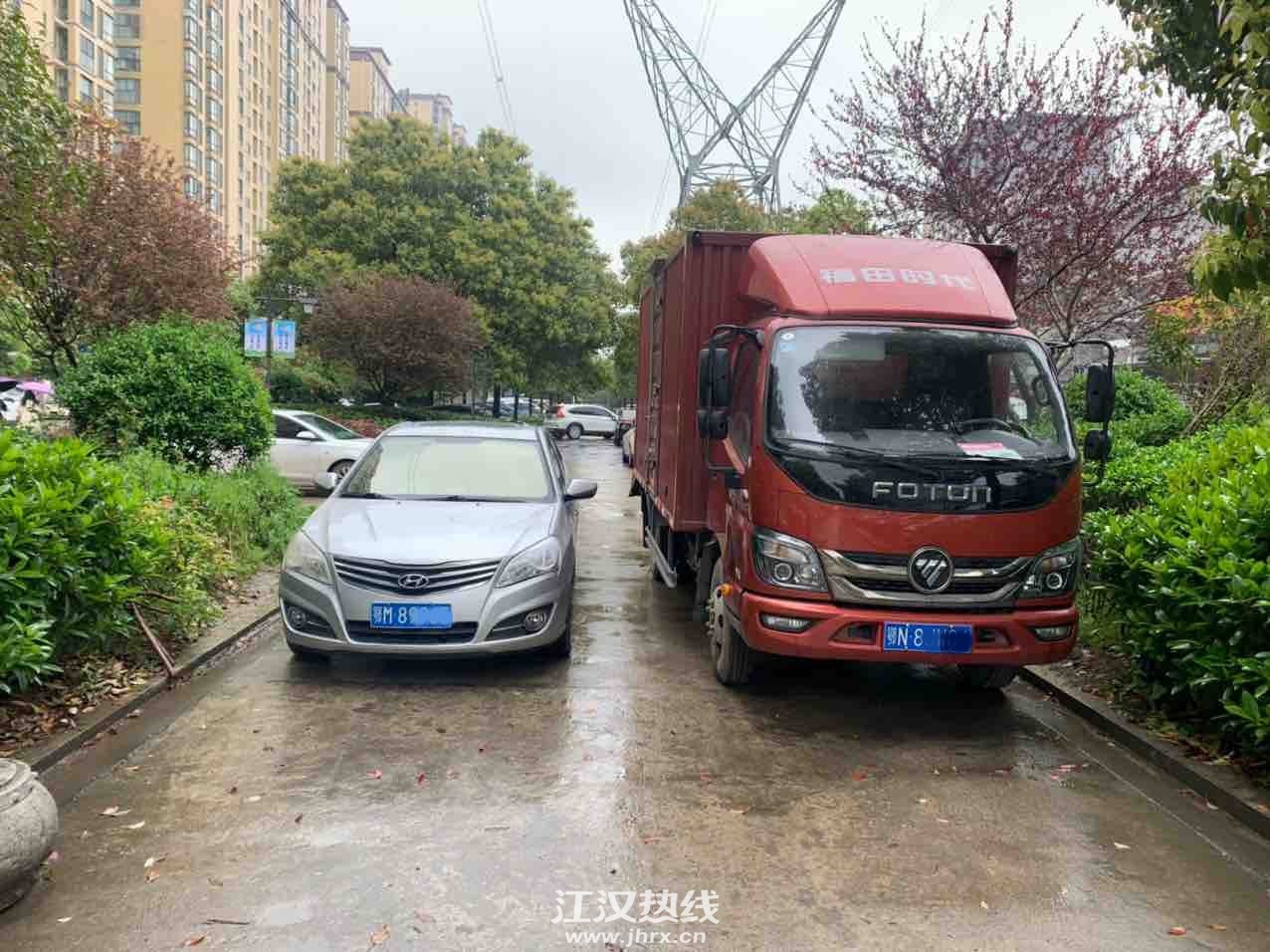132742aj9jn60j6j6vkxuj.jpg