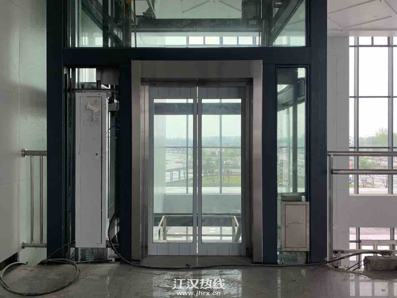 front1_0_Fmtzt_WrEhFdaE5DHOyl8KC1Fq9V.1617865385.jpg