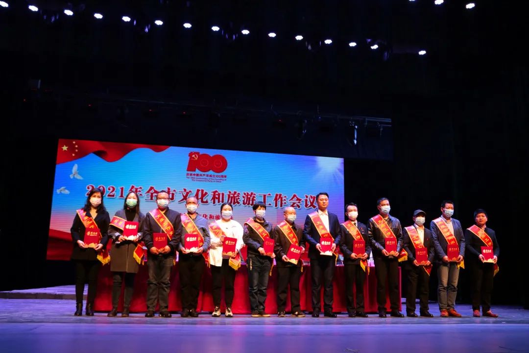 094551lhklm33ldy3ioldw.jpg
