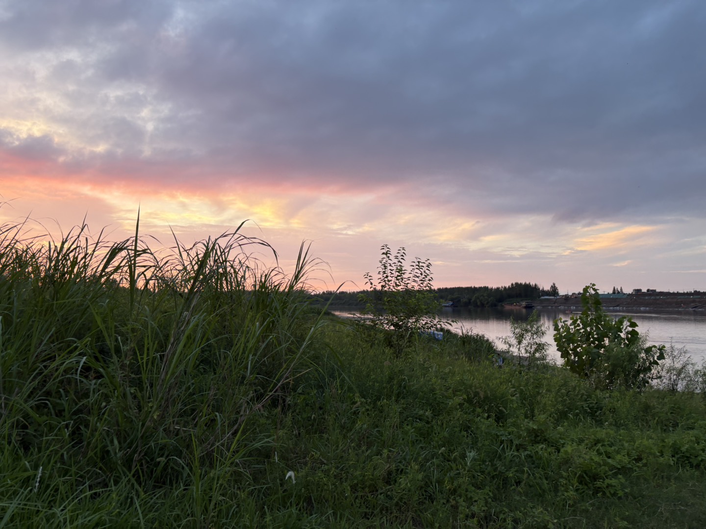 20250627083027front1_0_422405_FpageoVdDz3Dbw6nTBnKgy2n2wDo.jpg