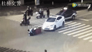 153001rmmtztlc9azkapqt.gif