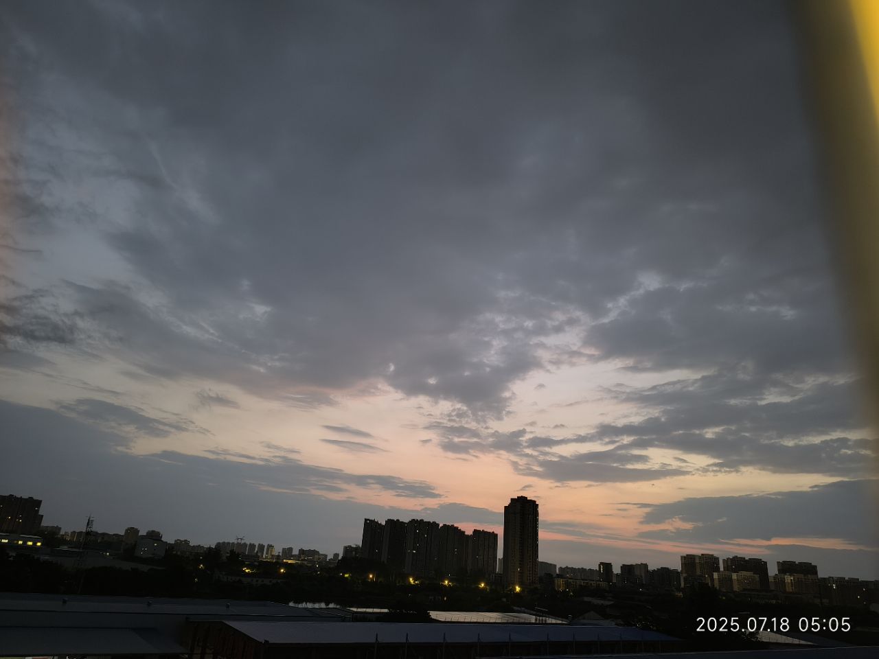 20250718063652front2_0_19125_FlmAsyxhEaBbMJbydFx6k7vqs_x6.jpg