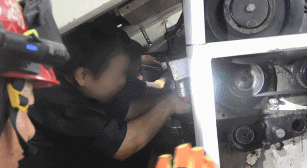 102546g6cf6c6lwc7fzmjc.gif
