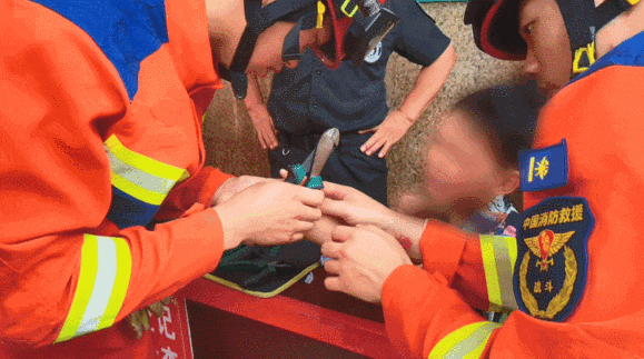 144141tz12v69s5bvbo2vv.gif