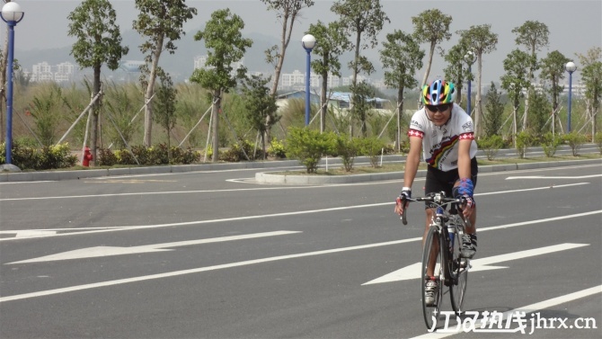 风驰电掣