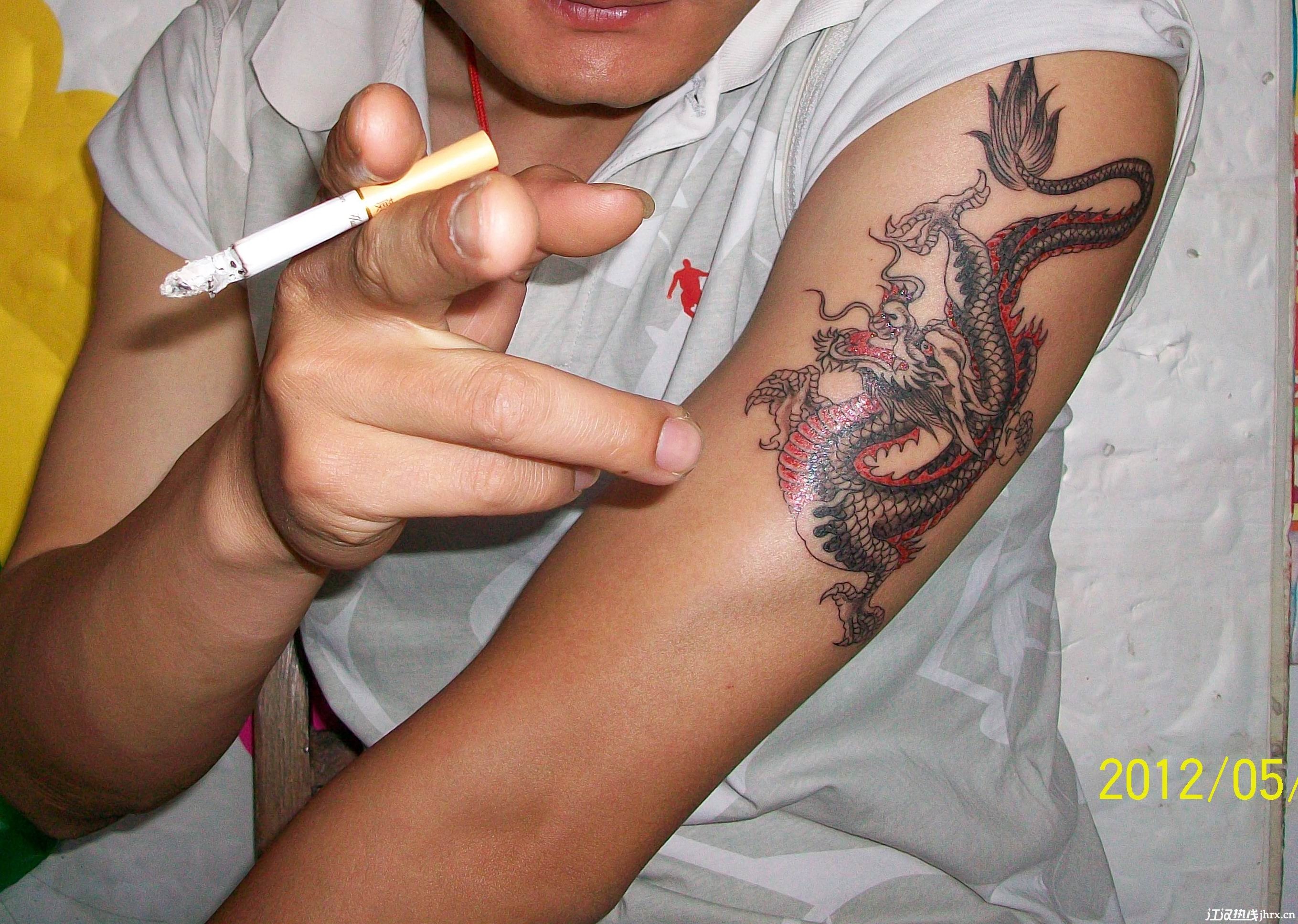 论坛哪些朋友纹了纹身的